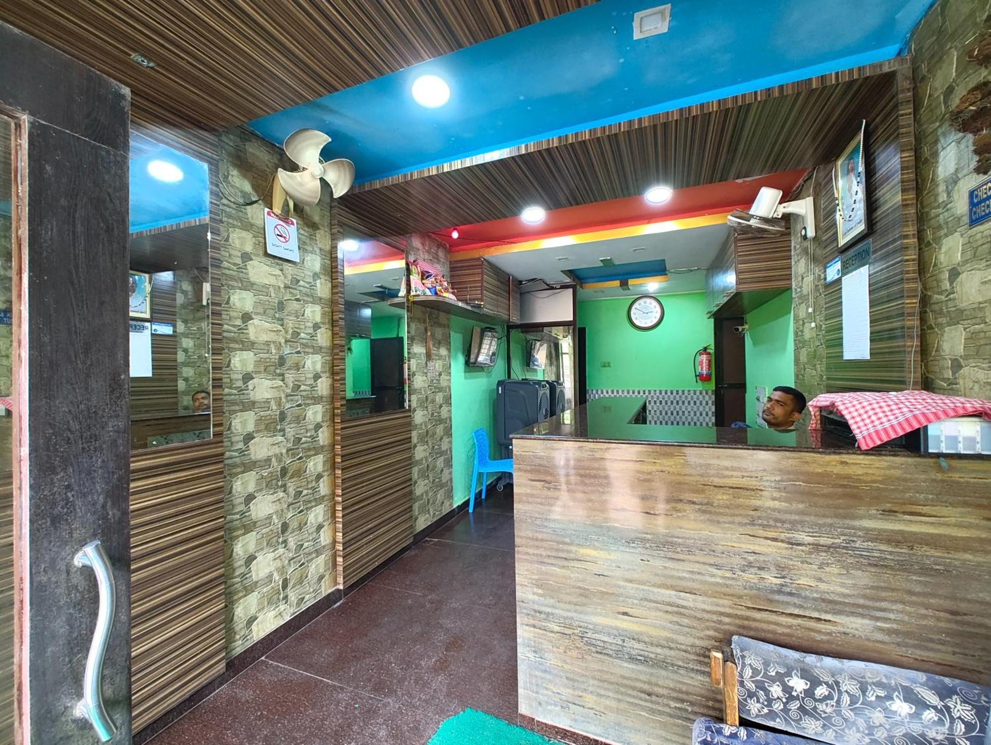 Goroomgo Samrat Palace Puri Near Sea Beach With Parking Facilities - Restaurant Available - Couple Friendly Екстериор снимка